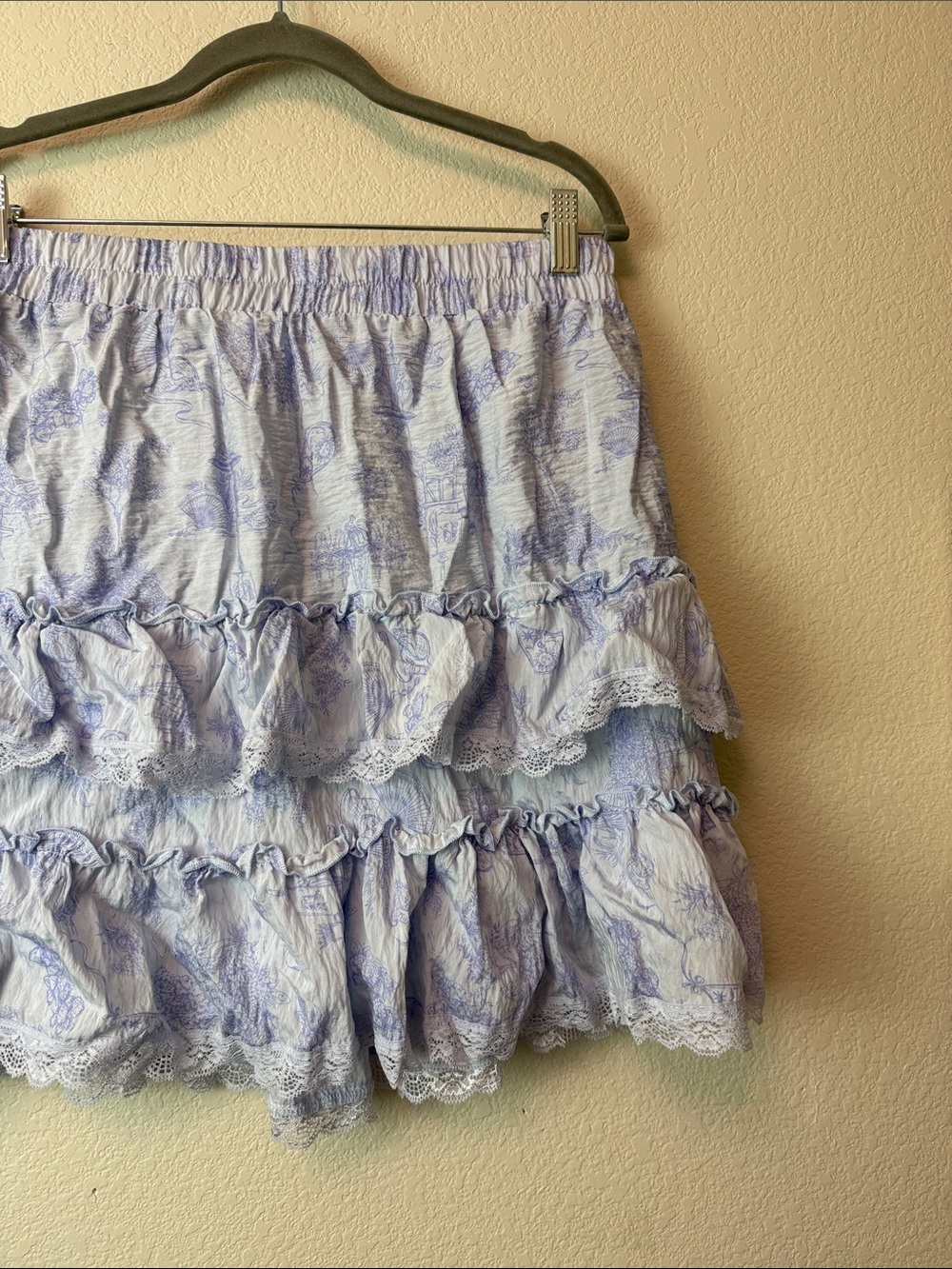 Bridgerton Light Blue Floral Tiered Ruffle Skirt Size Large - Picture 3 of 8